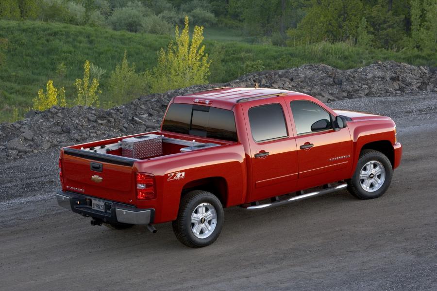  Chevrolet Silverado Crew Cab 2007 года  (фото 34 из 46)